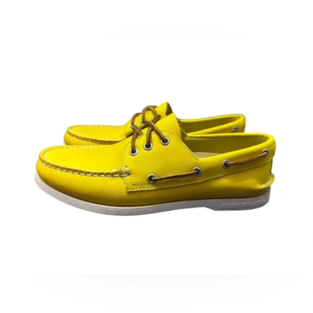 Sperry Men’s Authentic Original Top Sider 3-Eye Yellow Leather Boat Shoes - Sz 8